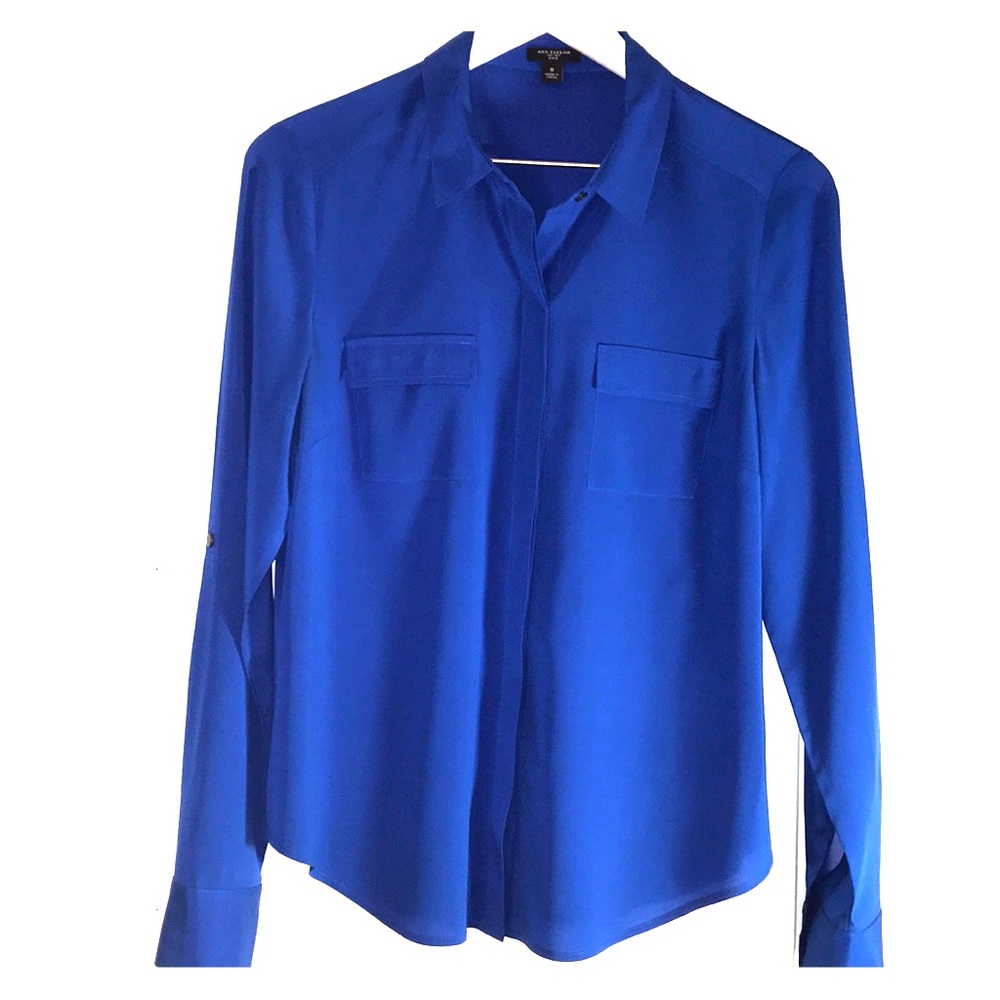 Ann Taylor - Blue silk blouse